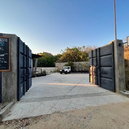 Cabane Container Hotel - Adults Only プエルト・エスコンディード エクステリア 写真